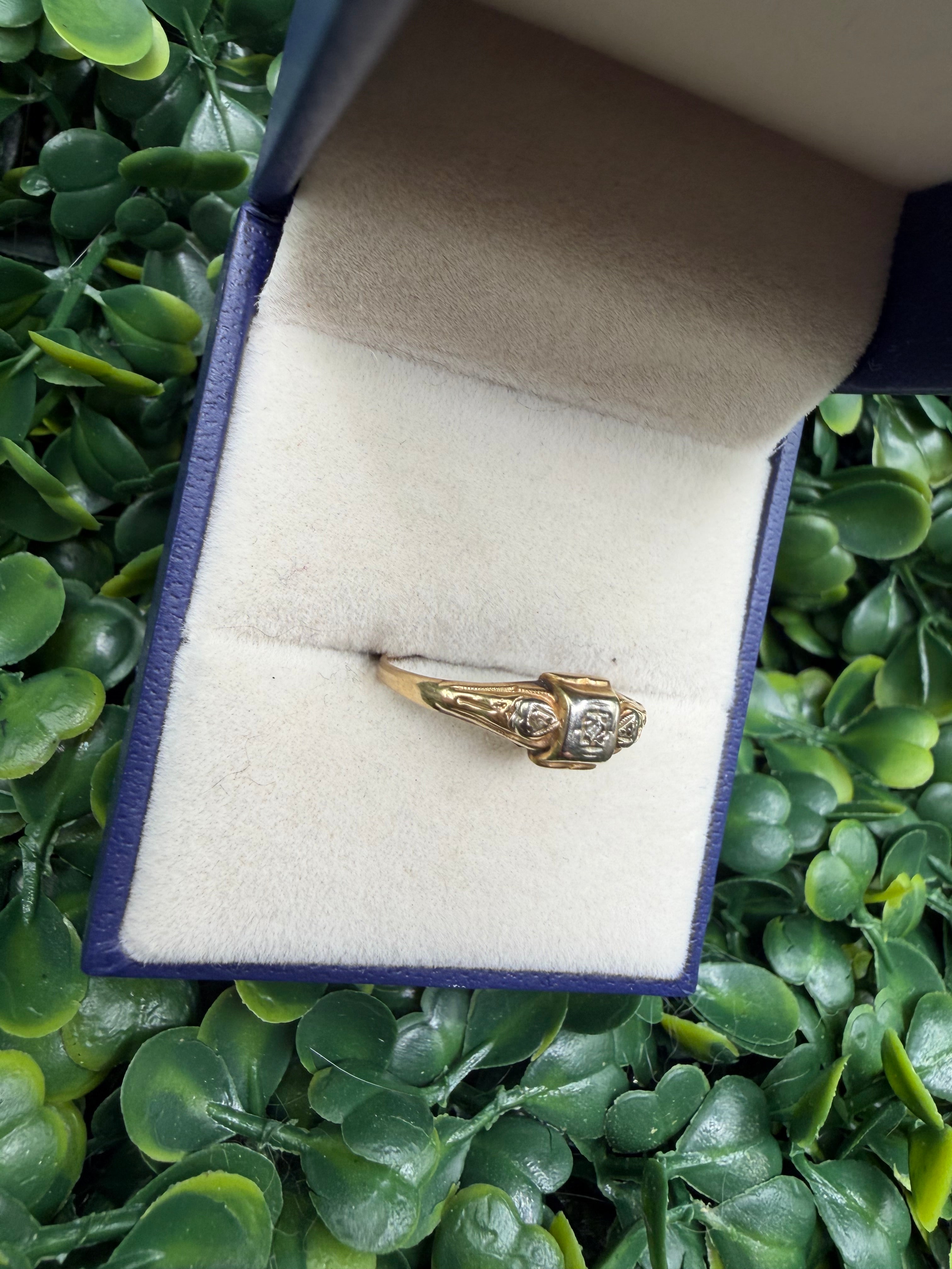 Antique Art Deco 2 Tone 10k Gold and Diamond Ring size 8