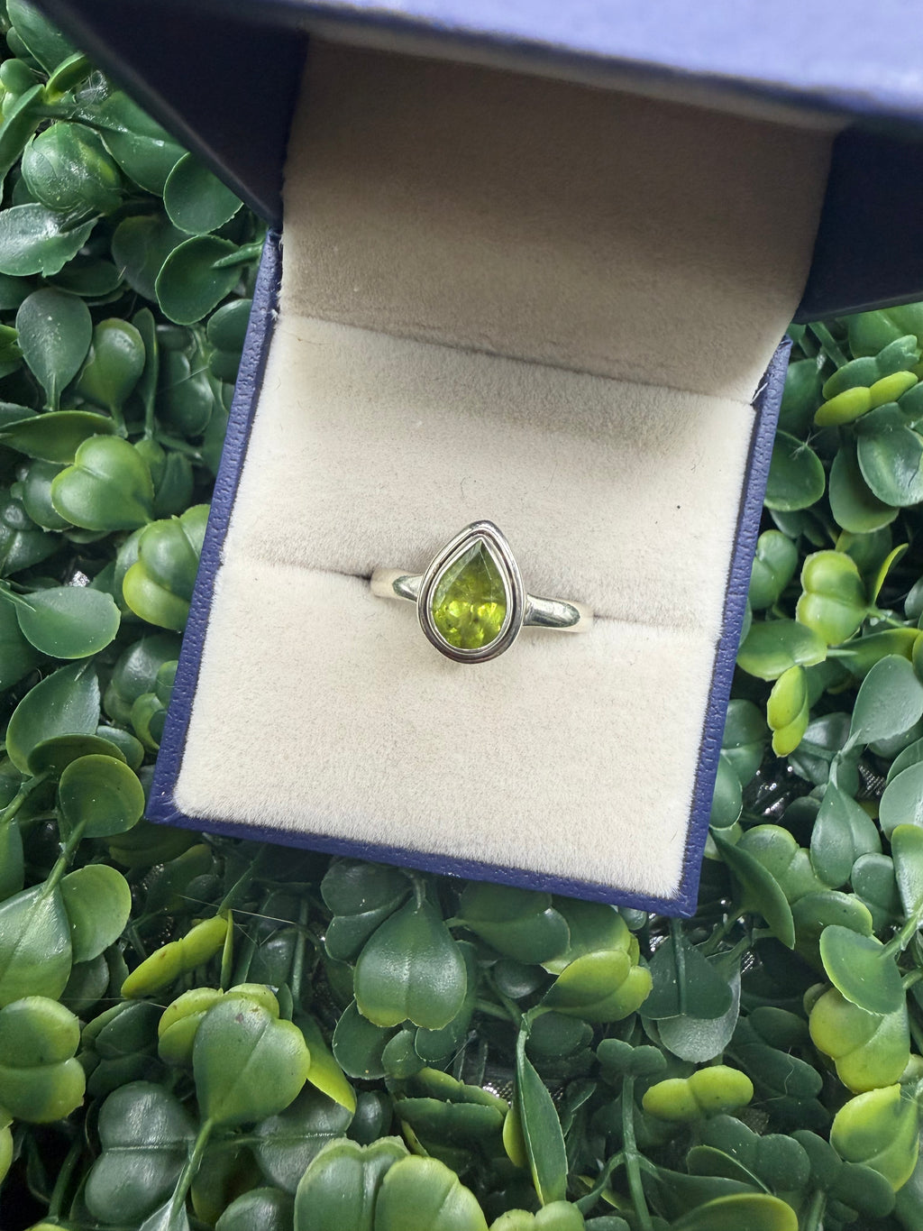 Sterling Silver Bezel Set Peridot Ring size 7