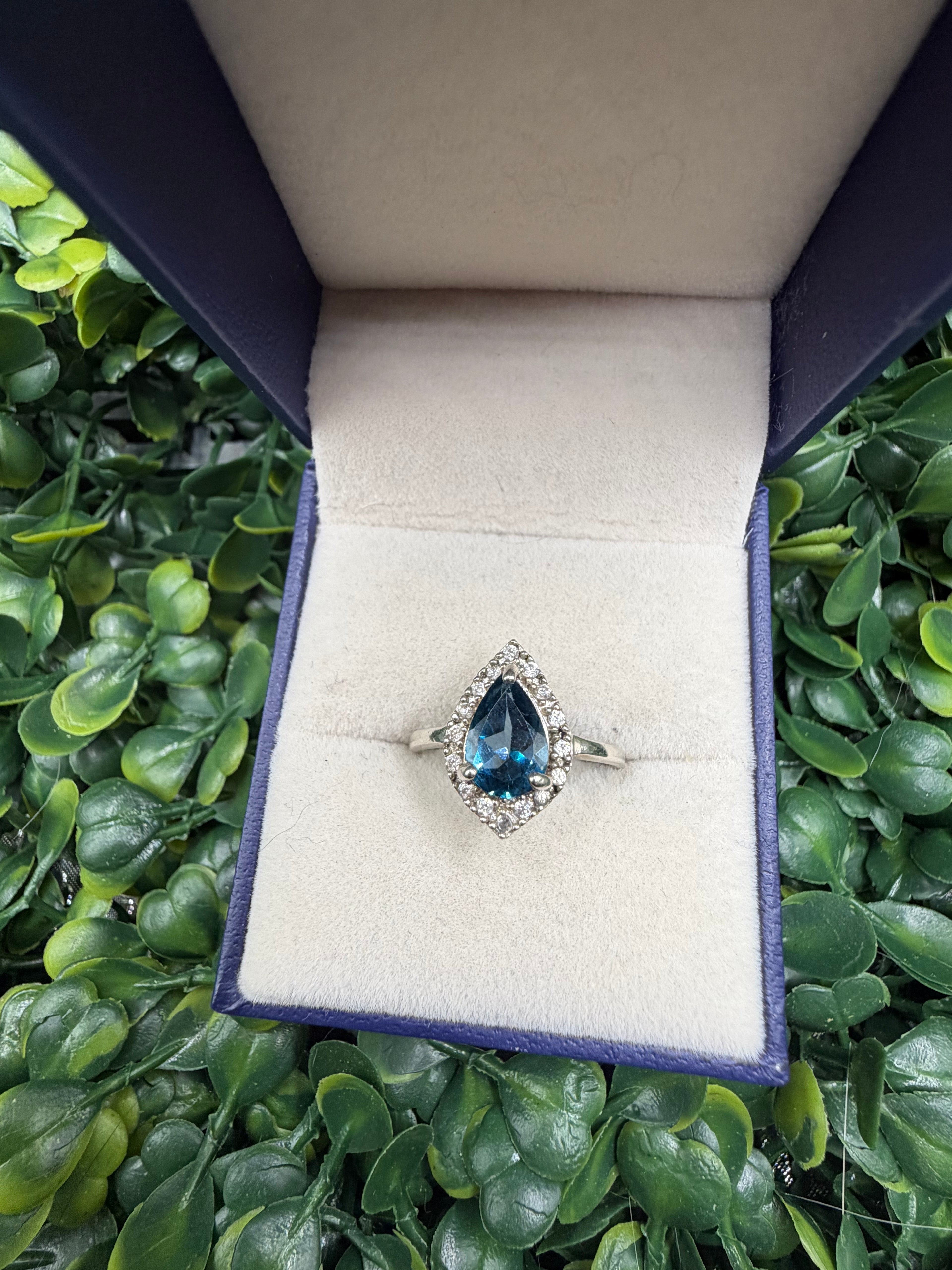 Sterling Silver London Blue and White Topaz Ring size 7