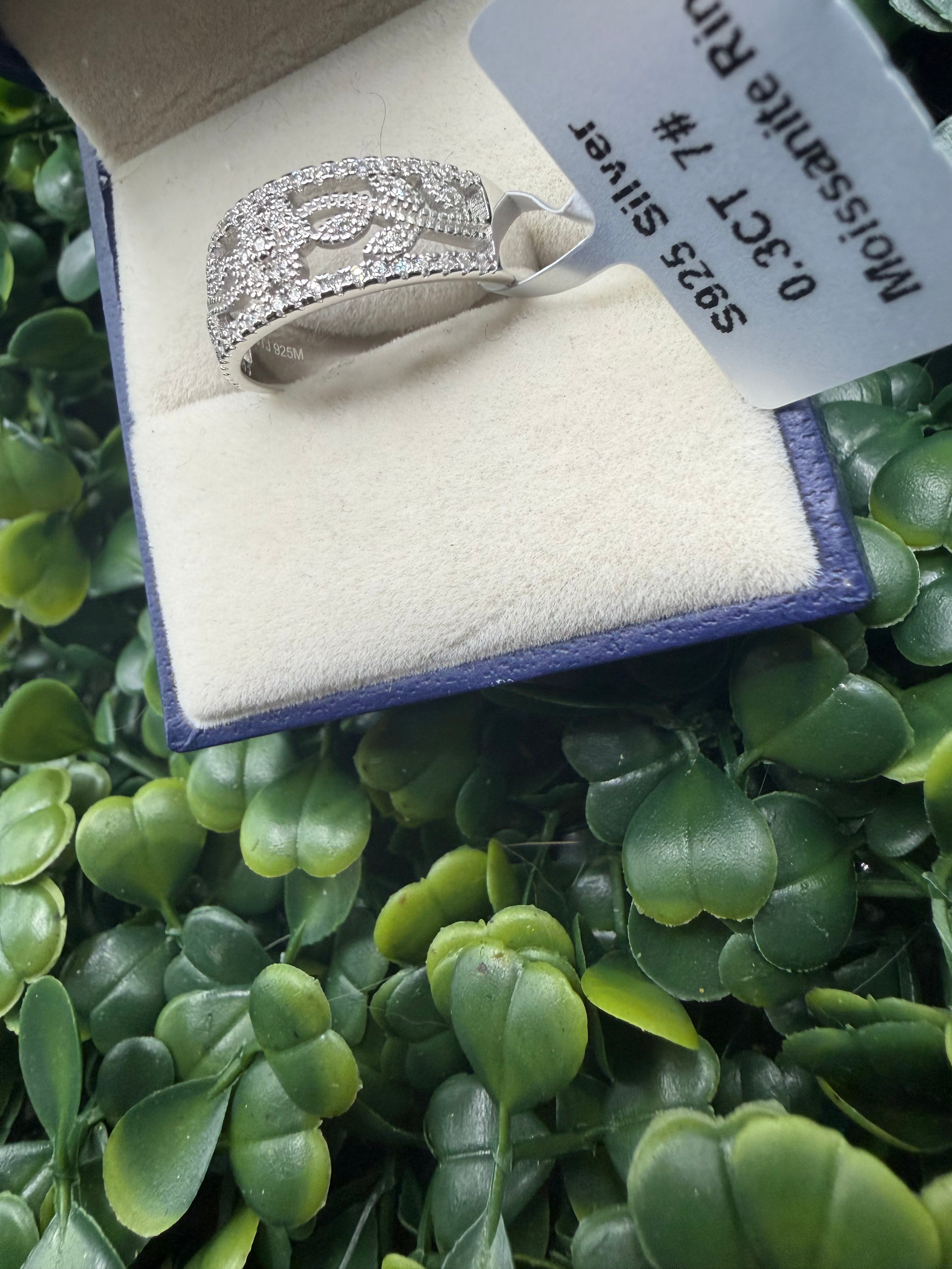 Sterling Silver Moissanite Ring size 7