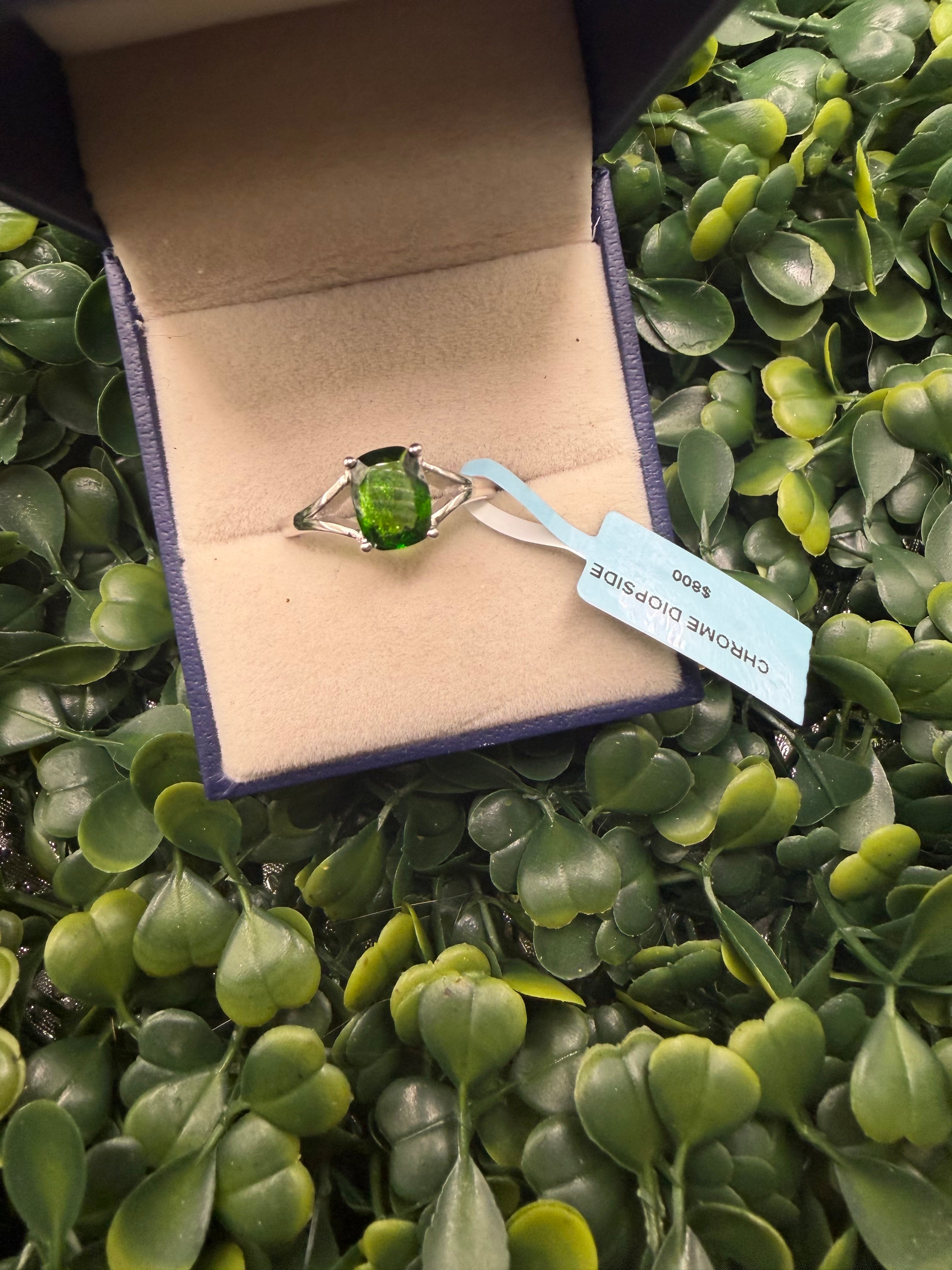 Sterling Silver Chrome Diopside Ring size 7