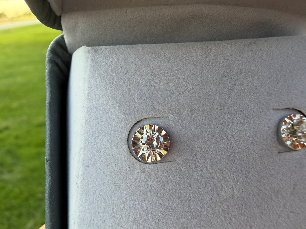 14k White Gold NATURAL Diamond Earrings w/ APPRAISAL!
