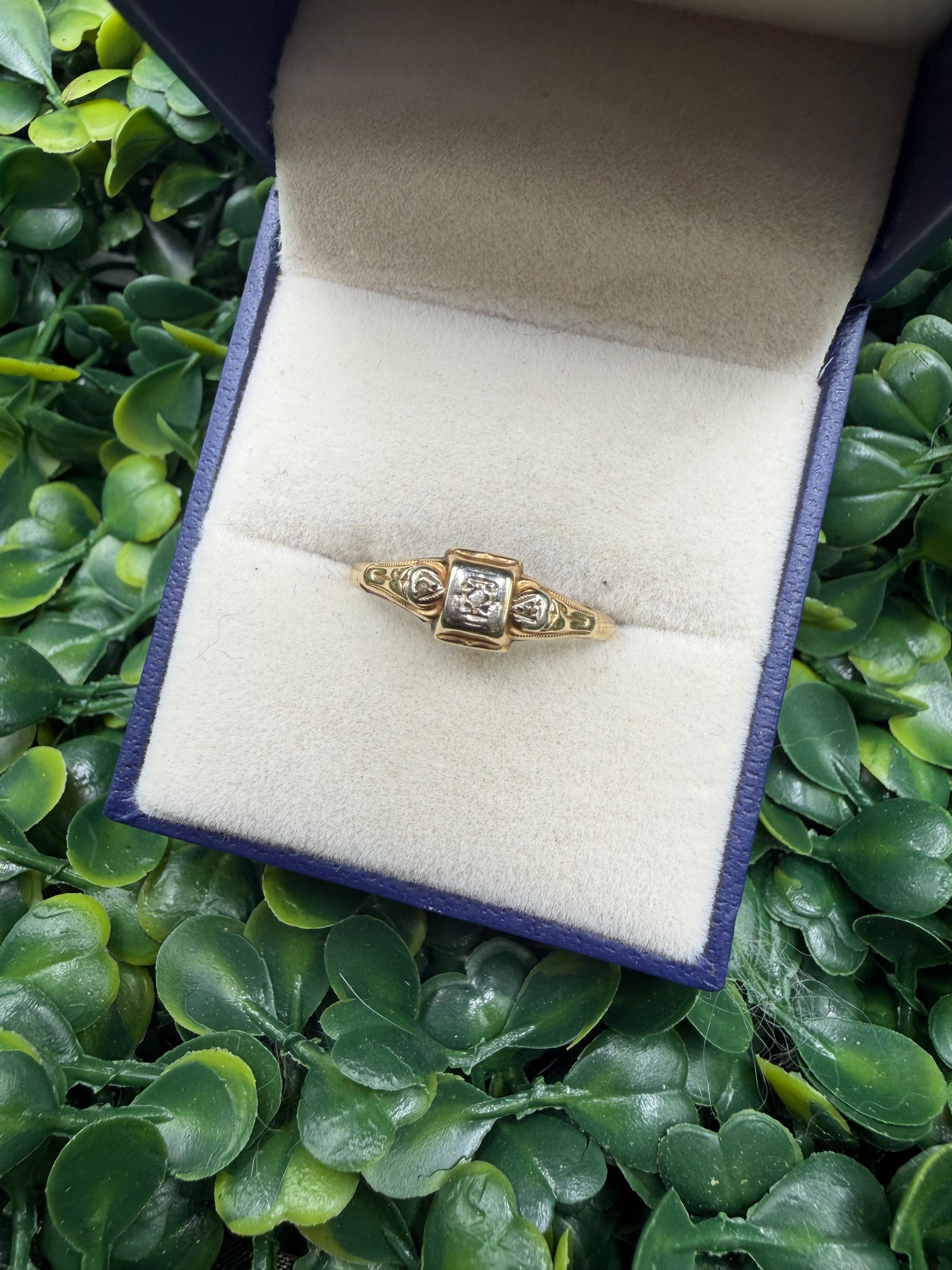 Antique Art Deco 2 Tone 10k Gold and Diamond Ring size 8