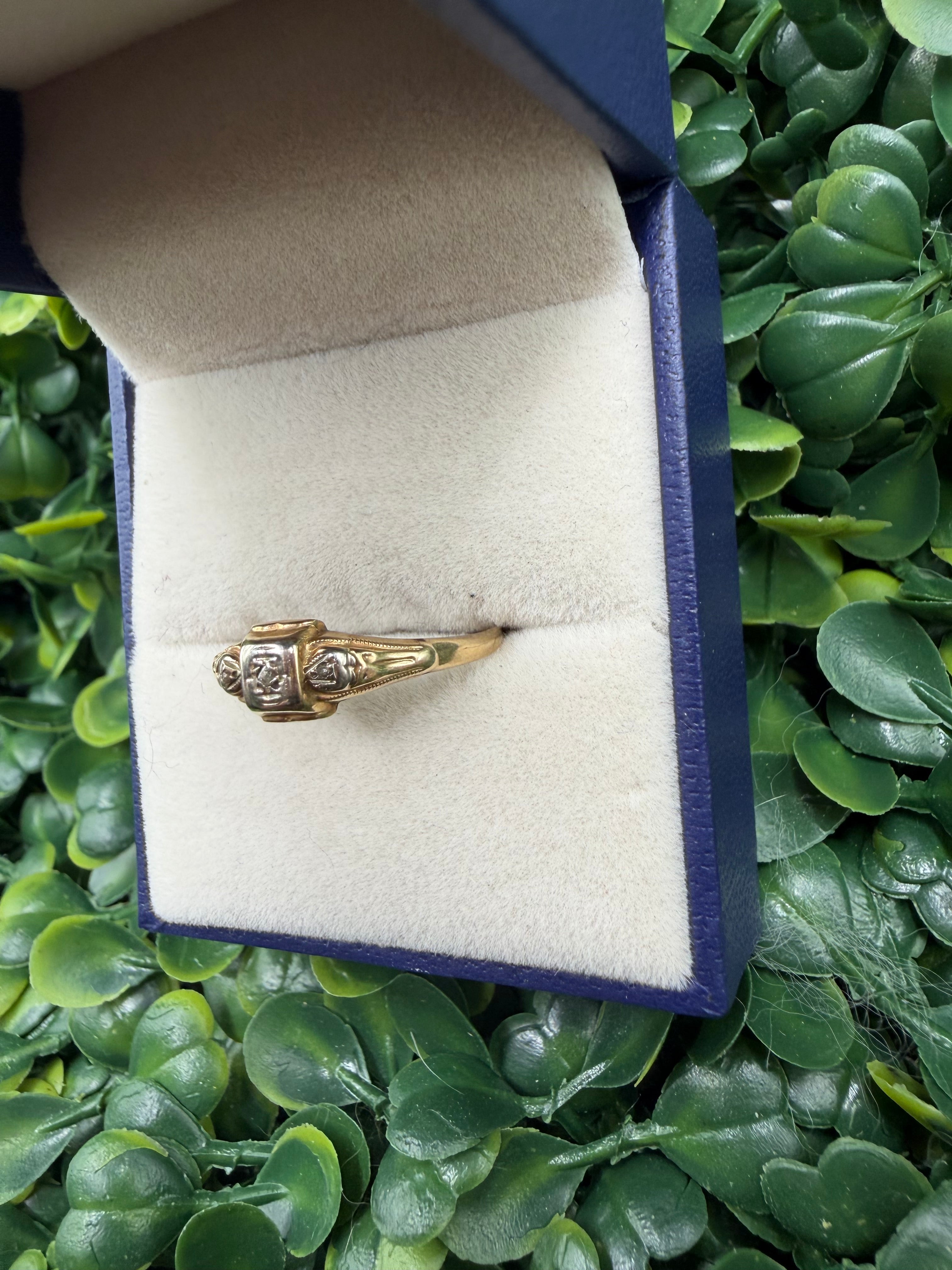 Antique Art Deco 2 Tone 10k Gold and Diamond Ring size 8