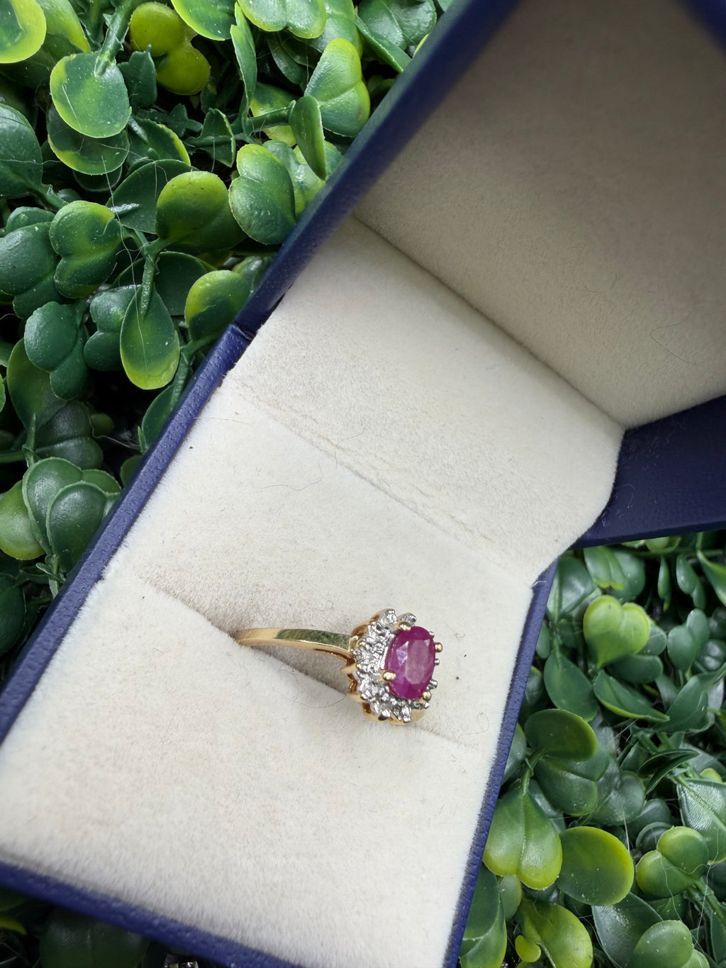 Vintage 10k Yellow Gold and NATURAL Ruby Ring size 6.75