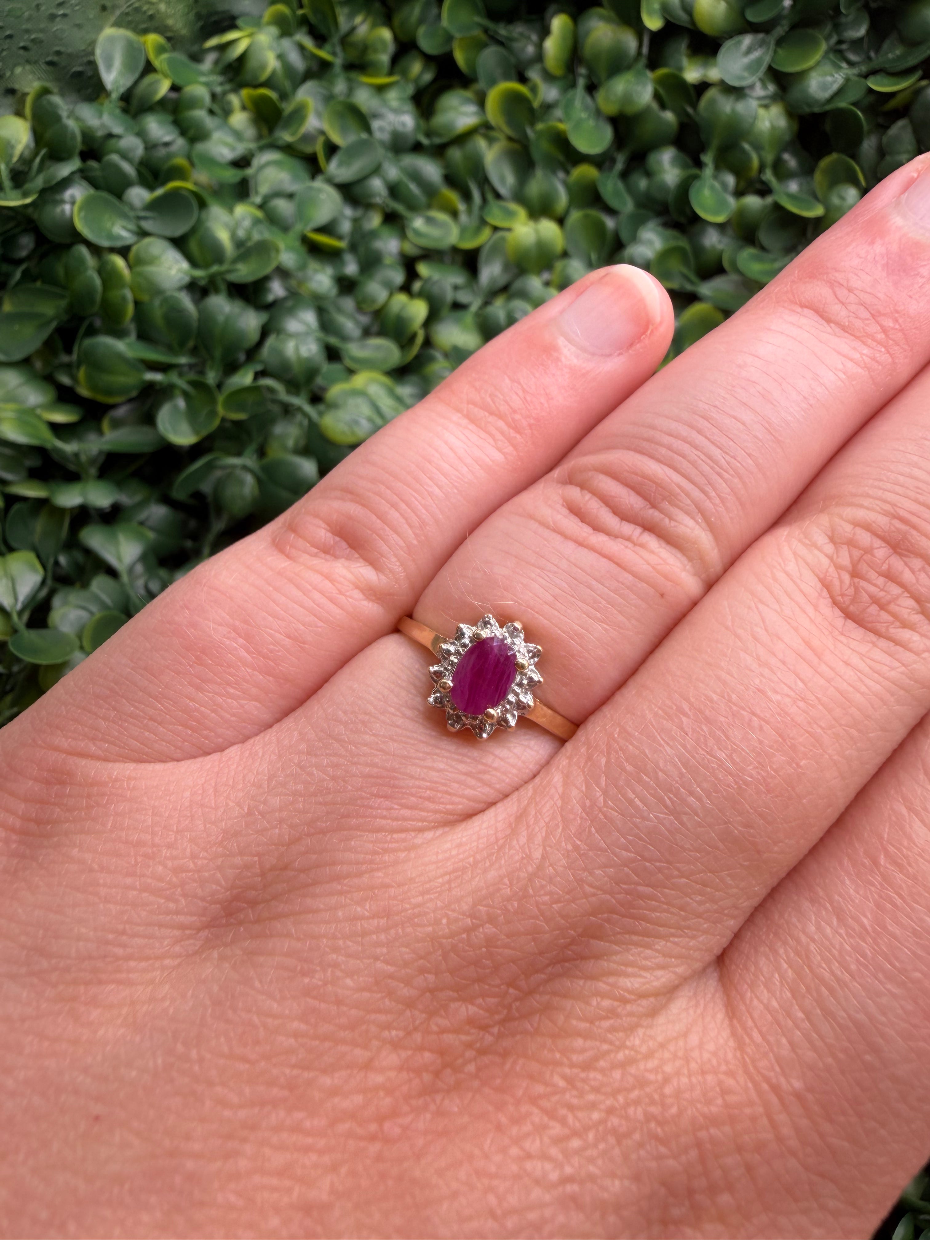 Vintage 10k Yellow Gold and NATURAL Ruby Ring size 6.75