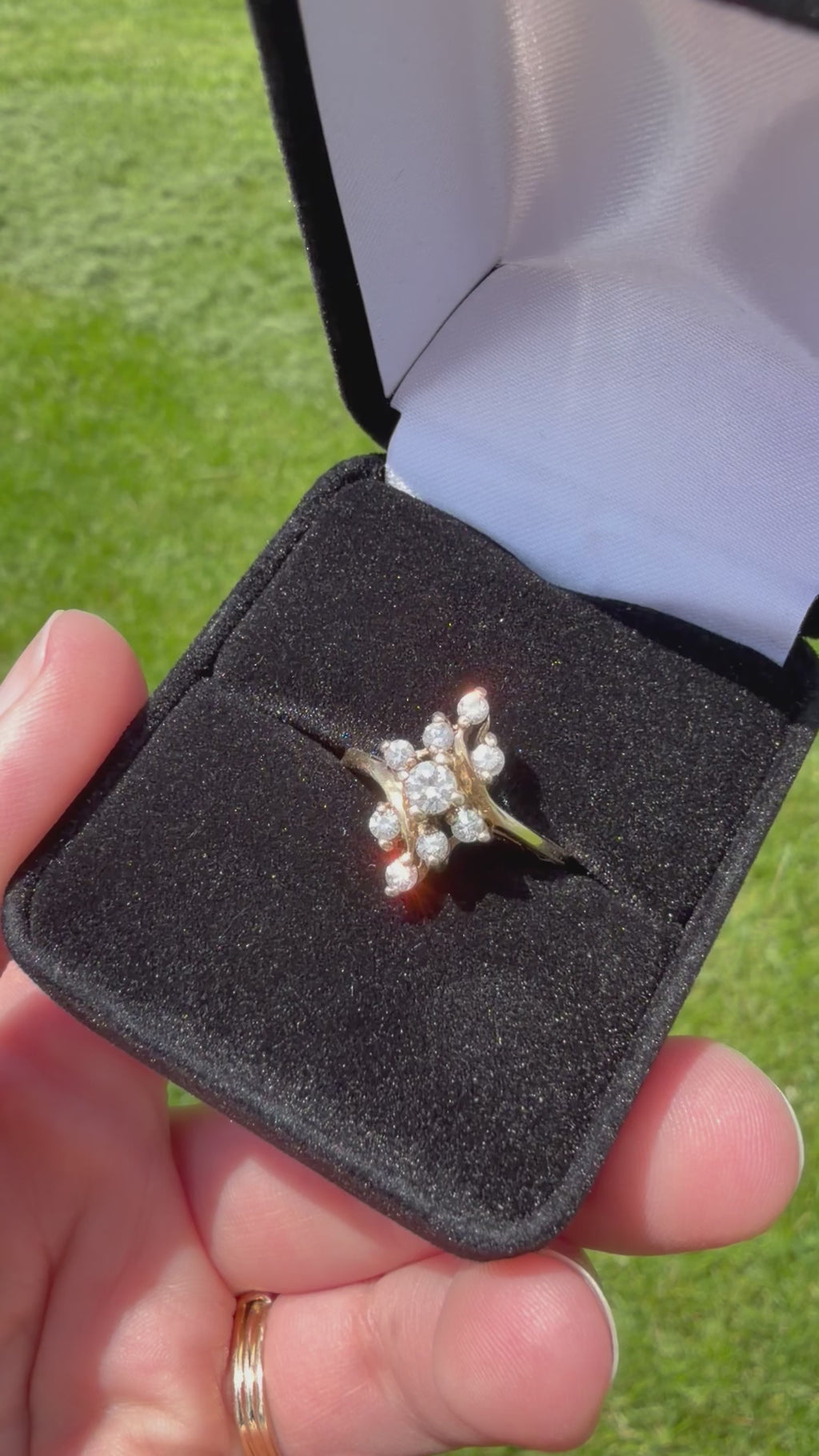Vintage 14k Yellow Gold 1/2 Carat Diamond Ring size 7.5 1960s-1970s